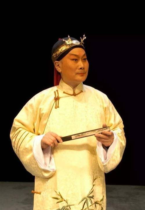 为什么戏曲不收男旦-为什么戏曲都是男的