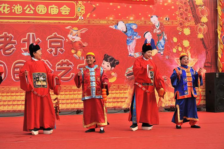 什么庙会容易有戏曲表演-在庙会上可看到的民俗表演