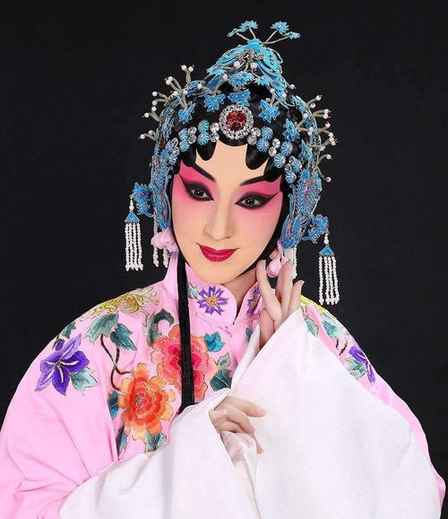 戏曲花旦学什么乐器好-戏曲花旦的基本动作