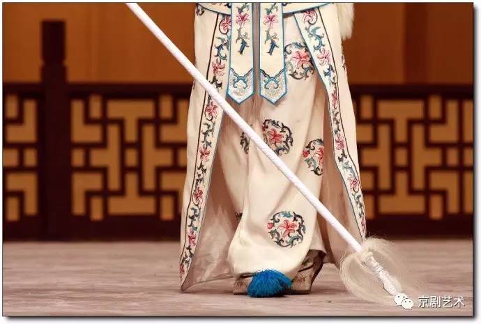 戏曲小碎步是什么剧种-戏曲中的小碎步怎么走