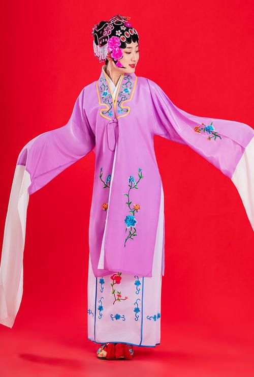 戏曲粉色服装代表什么生肖-粉色戏服是什么角色