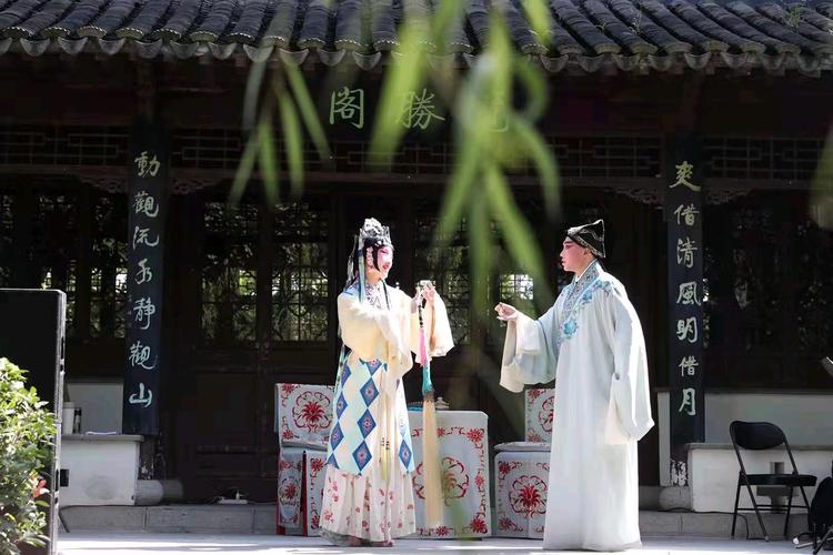 什么地方的戏曲文化-哪个地方的戏曲比较出名