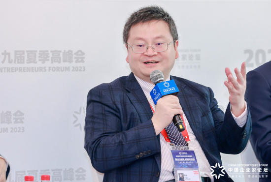 管涛：悲观者可能永远是理性的，但是乐观者才可能保持前行